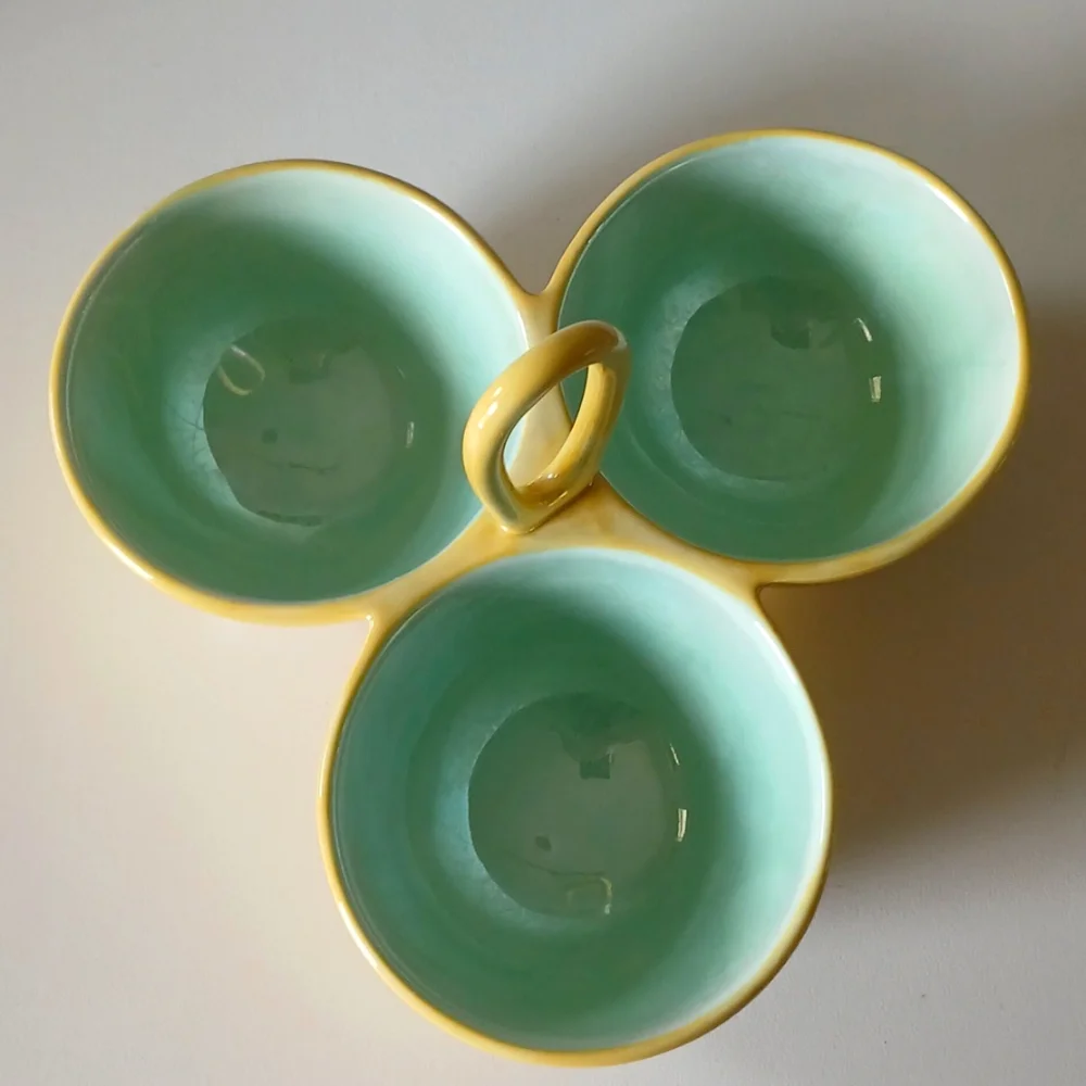Harry and David Iridescent 3 Bowl Condiment Set - Picture 3 of 4